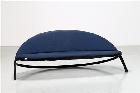 RINALDI GASTONE Divano Saturno . -. Cm 198,00 x 71,00 x 83,00. Struttura in...