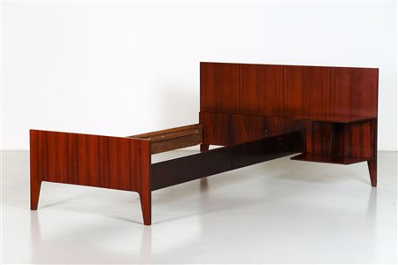 PONTI GIO' (1891 - 1979) Letto singolo. -. Cm 151,50 x 86,00 x 201,00. Legno...