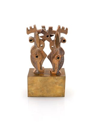 Umberto Mastroianni, Il Bacio 1975 scultura in bronzo a cera persa, cm 15x9x5...