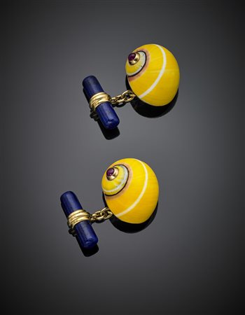 ANTORA'Gemelli in oro giallo, lapislazzuli ricostituito e chiocciole rifinite...