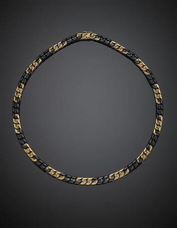 Collier in oro giallo e acciaio brunito, rifinito in diamanti, g 56,56,...