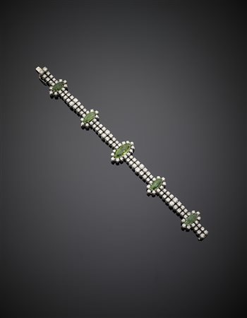 Bracciale in oro bianco con due file di diamanti rotondi per complessivi ct....