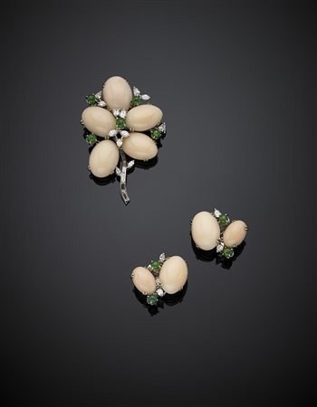 Demi parure in platino composta da spilla lungh cm 6 e orecchini a lobo con...