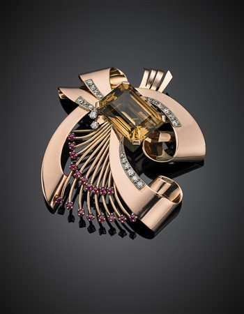 Spilla in oro rosso 585/1000, quarzo citrino di ct. 30 circa, diamanti per...