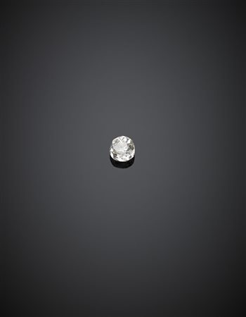 Diamante di forma a cuscino taglio a brillante modificato di ct....