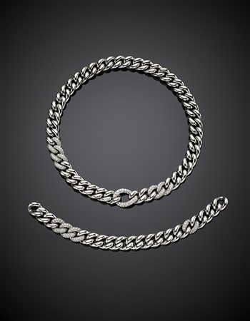 POMELLATOLunga catena scomponibile in collier e bracciale a maglia groumette...