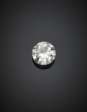 Diamante rotondo taglio a brillante di ct. 5,55. Accompagnato da diamond...