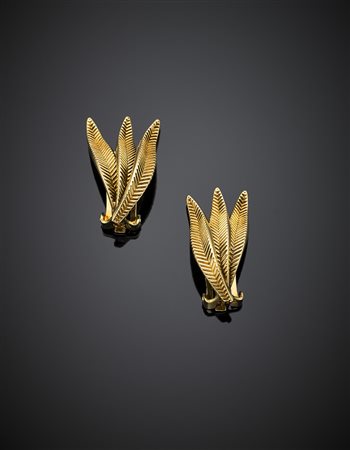 GROSSEOrecchini a lobo a forma di foglie in oro giallo 585/1000, g 8,47,...
