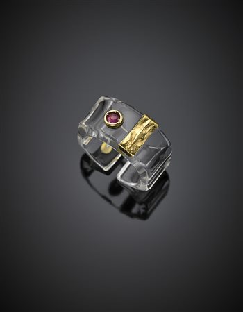 MANCADORI S.R.L.Anello in plexiglas e oro giallo con pasta vitrea arancione,...