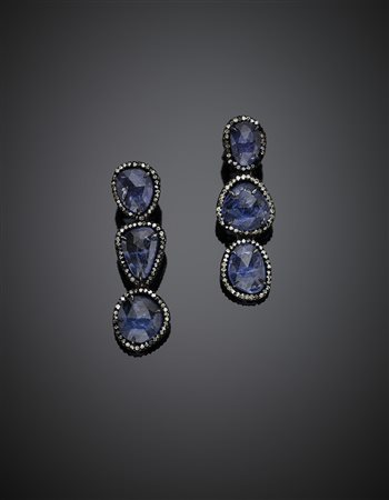 Orecchini in oro e argento con diamanti e tanzaniti irregolari, g 11,05,...