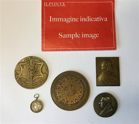 MEDAGLIEOltre 40 medaglie e medagliette, compresi dei falsi.