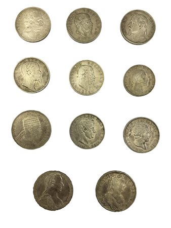 VARIEAlbum con oltre 100 monete, italiane ed estere, la maggior parte in...