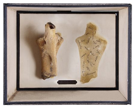 CHRISTIAN TOBAS Puz 1944 10 cm cubes de sang mutilation et vie, 1972...