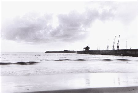 GABRIELE BASILICO Milano 1944 Matosinhos, 1996 stampa ai sali d'argento cm....