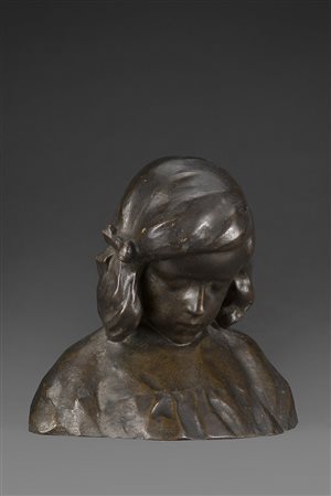 Antonio Rescaldani (Milano 1863)"Bimba" scultura in bronzo (h cm 19)Firmata...