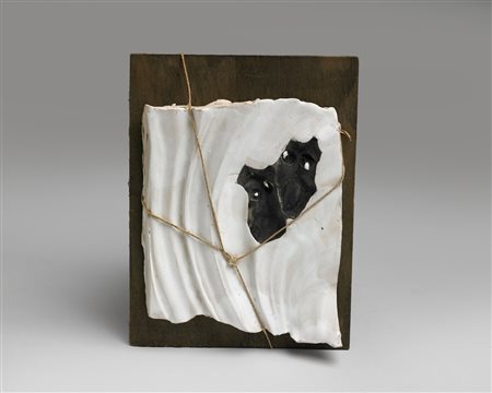 LAI MARIA (1919 - 2013) Catturando spiritelli. 1999. Ceramica. Cm 13,50 x...
