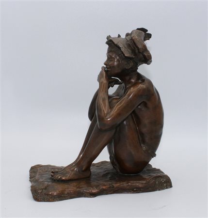 GIUSEPPE RENDA (Polistena 1859 - Napoli 1939) "Ragazzo seduto" Scultura in...