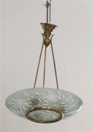 Lampadario in vetro satinato e ottone. Anni '50. H. cm. 88.
