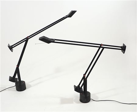 Artemide: lotto di 2 lampade da tavolo modello Tizio. Disegno di R. Sapper,...
