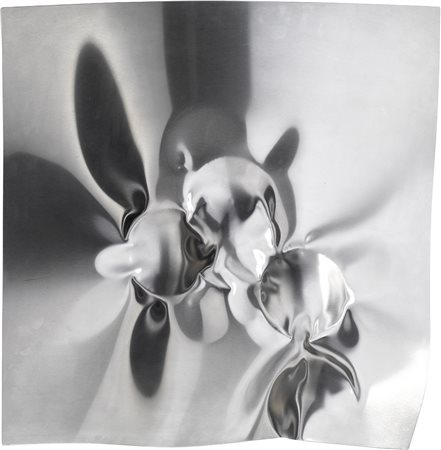 Helidon Xhixha, Durrës 1970, Energia, 2009, Acciaio satinato, cm. 73x75,...