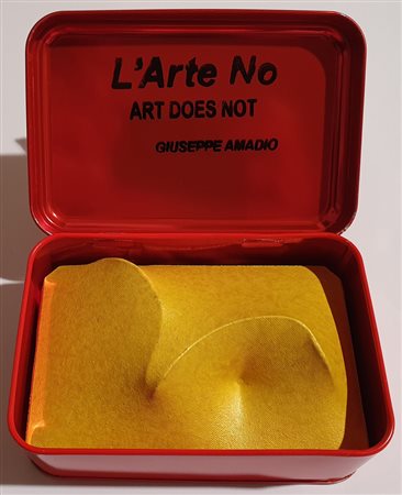 AMADIO GIUSEPPE (1944) Esa - 8 Acrilici su tela estroflessa entro scatola di...