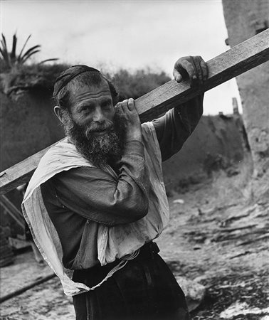 Robert Capa (1913 - 1954)Israel, Aria Fischman 1948-1950Stampa fotografica...