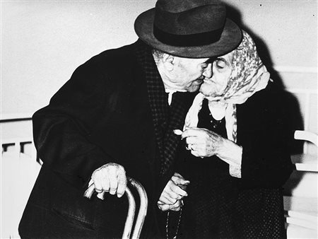 Mario Giacomelli (1925 - 2000)Dalla serie 'Verrà la morte e avrà i tuoi...