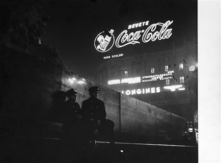 Ugo Mulas (1928 - 1973)Milano, Notturno Piazza Duomo 1960 ca.Stampa...