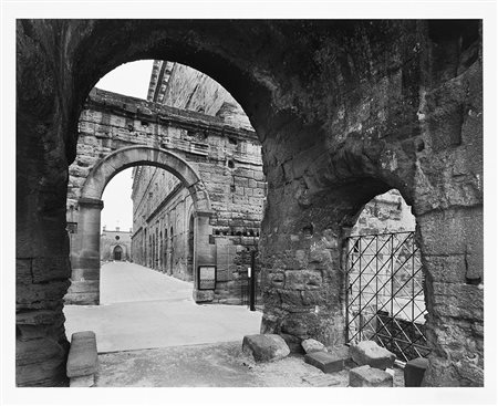 Gabriele Basilico (1944 - 2013)Orange, France 2001Stampa fotografica vintage...