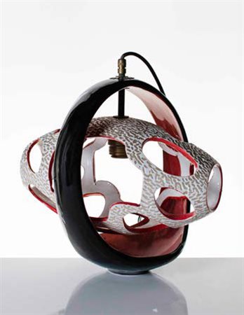 POMPEO PIANEZZOLA (ATTR.) (1925-2012) Lampada a sospensione in ceramica a...