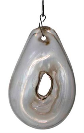 VINICIO VIANELLO (ATTR.) (1923-1999) Scultura pensile in vetro soffiato...