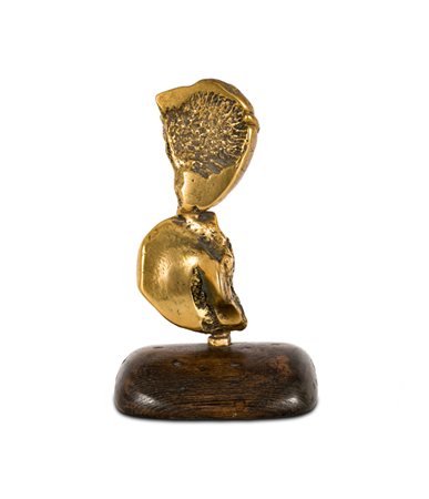 FRANCA GHITTI (1932)Senza Titolo, 1978Scultura in bronzo poggiante su base in...