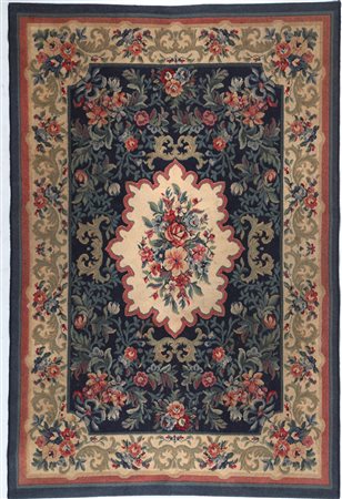 MANIFATTURA ITALIANA Tappeto. Lana. Cm 265,00 x 178,00. Lana, anni 70 ITALIAN...