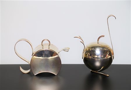 MUNARI CLETO Coppia zuccheriere zoomorfe in argento. Argento. . Marchio e...