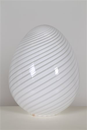 VENINI Lampada da tavolo. Vetro. Cm 30,00 x 41,00 x 30,00. Vetro, anni 70....