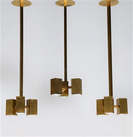LUMI MILANO Tre lampade da soffitto. Metallo dorato. Cm 30,00 x 112,00 x...