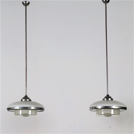 MANIFATTURA ITALIANA Coppia lampadari. . Cm 40,00 x 120,00 x 40,00. Vetro e...