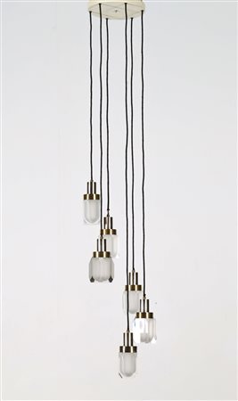 GAETANO MISSAGLIA Lampadario sei luci. Metallo laccato, plexiglass e ottone....