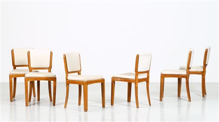 MANIFATTURA ITALIANA Sei sedie. Legno e tessuto. Cm 50,00 x 80,00 x 46,00....