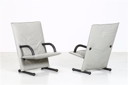 BURKHARD VOGTHERR Coppia di poltrone mod. T-Line. Pelle e ferro. Cm 76,00 x...
