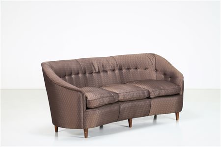 CASA E GIARDINO Divano curvo. Legno e tessuto. Cm 195,00 x 80,00 x 90,00....