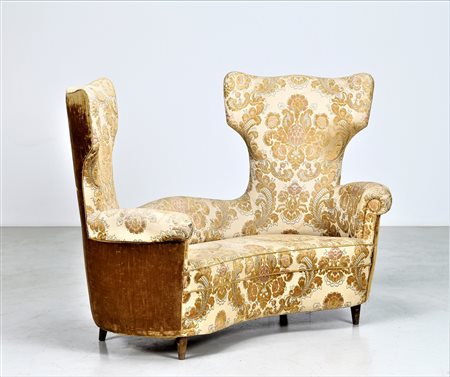 TEMPESTINI MAURIZIO (1908 - 1960) Divano. Legno e tessuto. Cm 165,00 x 110,00...