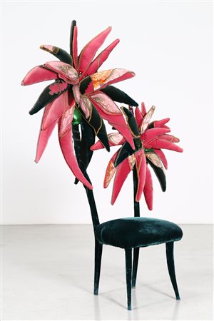 TOLOMEO CARLA (n. 1945) Poltrona "Palma". Legno e tessuto. Cm 125,00 x...