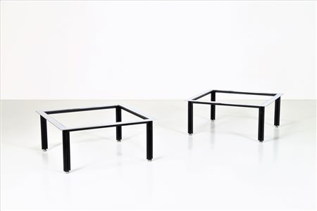 CACCIA DOMINIONI LUIGI (n. 1913) Coppia di tavolini mod. Fasce. Metallo...
