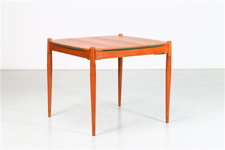 PONTI GIO' (1891 - 1979) Tavolo da gioco . Legno di faggio e ottone. Cm 90,50...