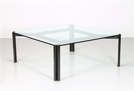 MANIFATTURA ITALIANA Tavolo. Metallo e vetro. Cm 159,00 x 66,00 x 159,00....