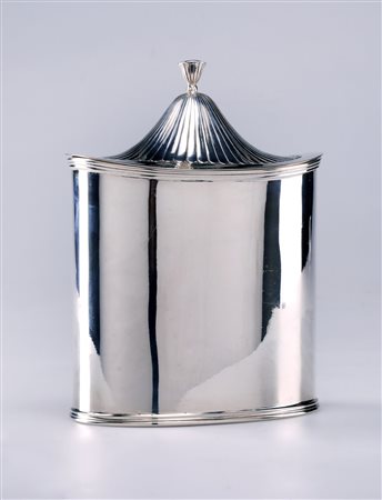 ARGENTIERE ITALIANO DEL XX SECOLO Zuccheriera in argento. . Cm 17,00. Peso gr...