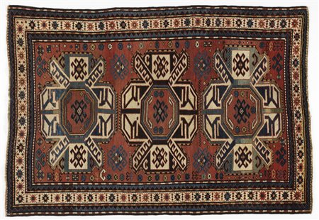 KARABAGH Tappeto Karabagh, zona Caucaso, 1911. . Cm 138,00 x 204,00. Tappeto...