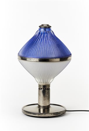 BBPR (Barbiano di Belgiojoso, Peressutti, Rogers) Lampada da tavolo modello...