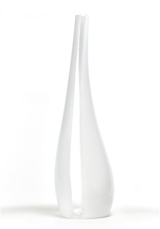 Manifattura di Murano Grande vaso bulbiforme a corpo affusolato in vetro...